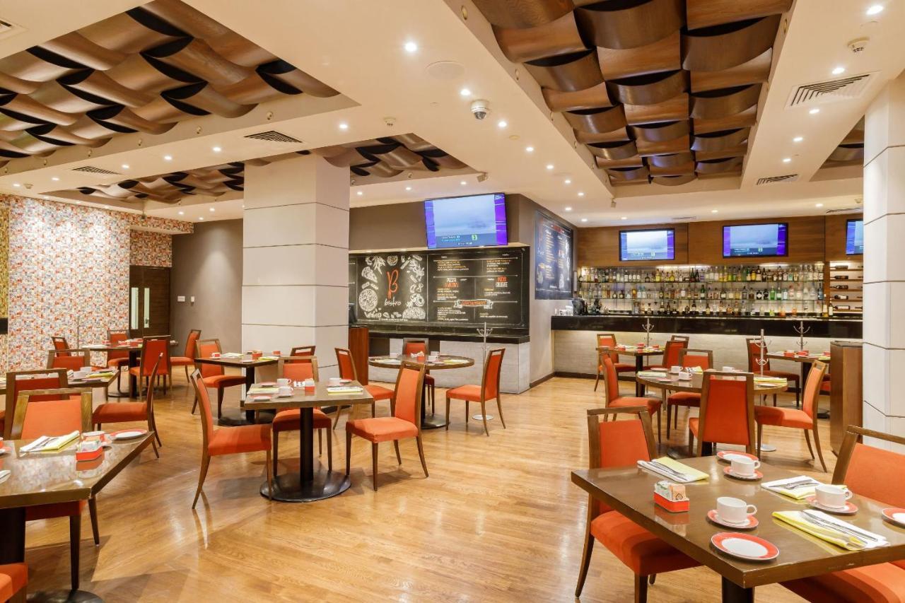 Camino Real Pedregal Mexico Hotel Buitenkant foto The interior of the restaurant