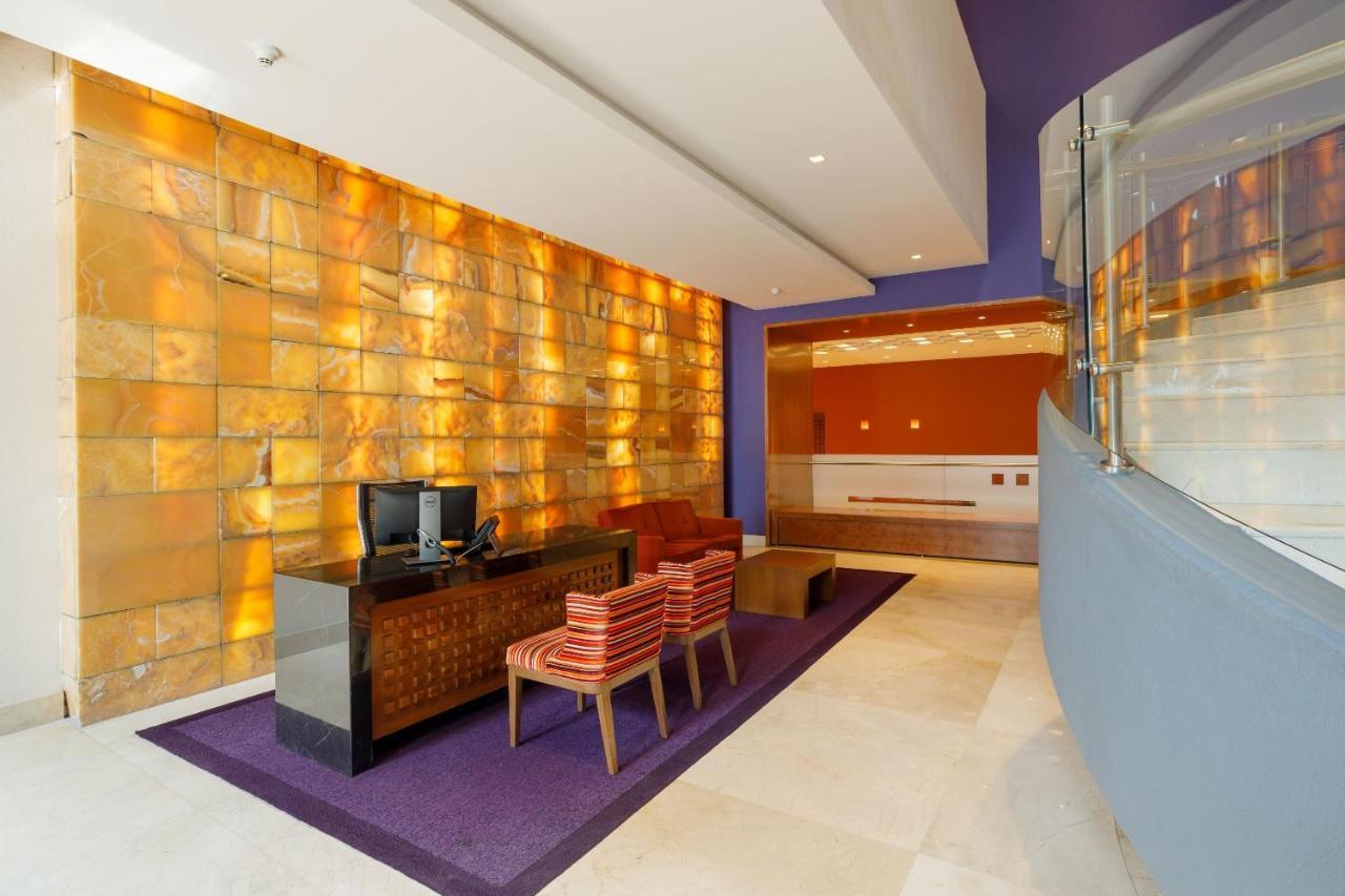 Camino Real Pedregal Mexico Hotel Buitenkant foto The lobby of the hotel